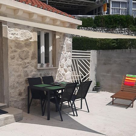 Buici Little Stone House公寓 外观 照片