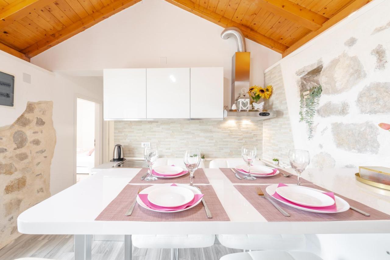 Buici Little Stone House公寓 外观 照片