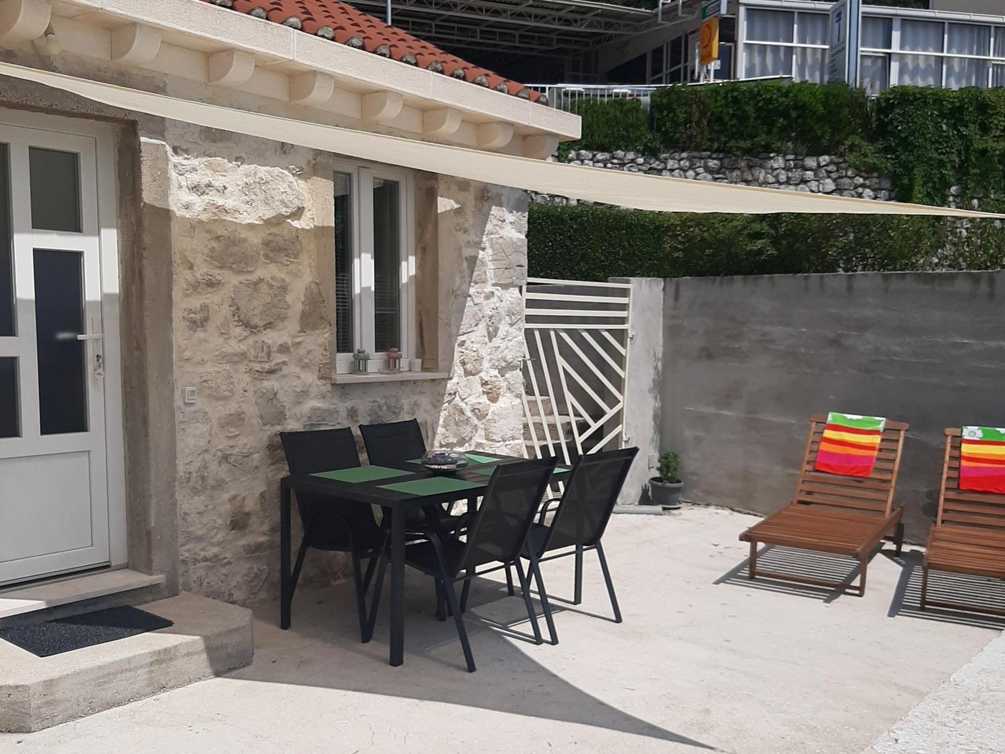 Buici Little Stone House公寓 外观 照片